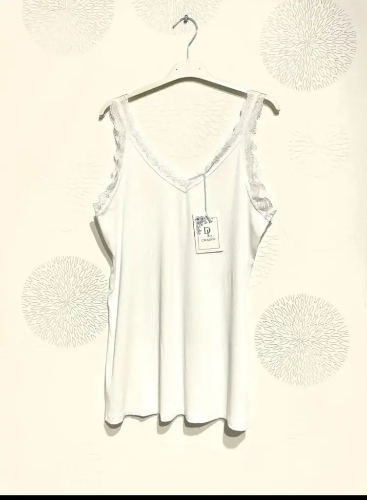 Top Loana grande taille