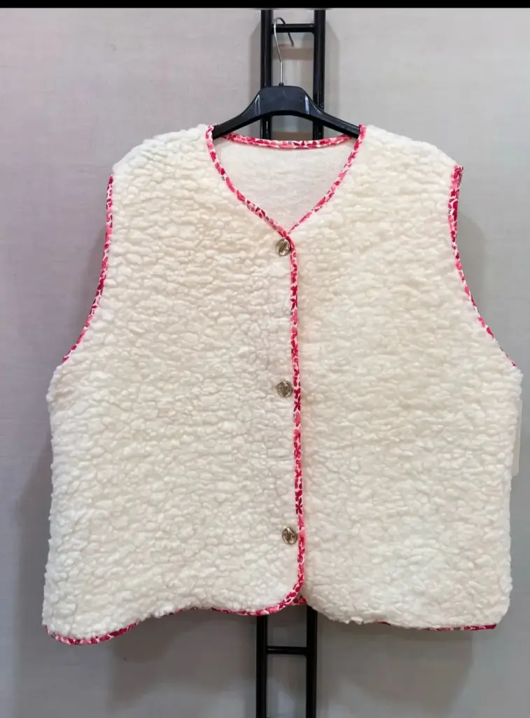 Gilet sans manches moumoute grande taille (44-48)