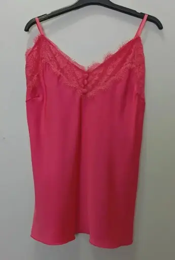 Top dentelle satiné Linda